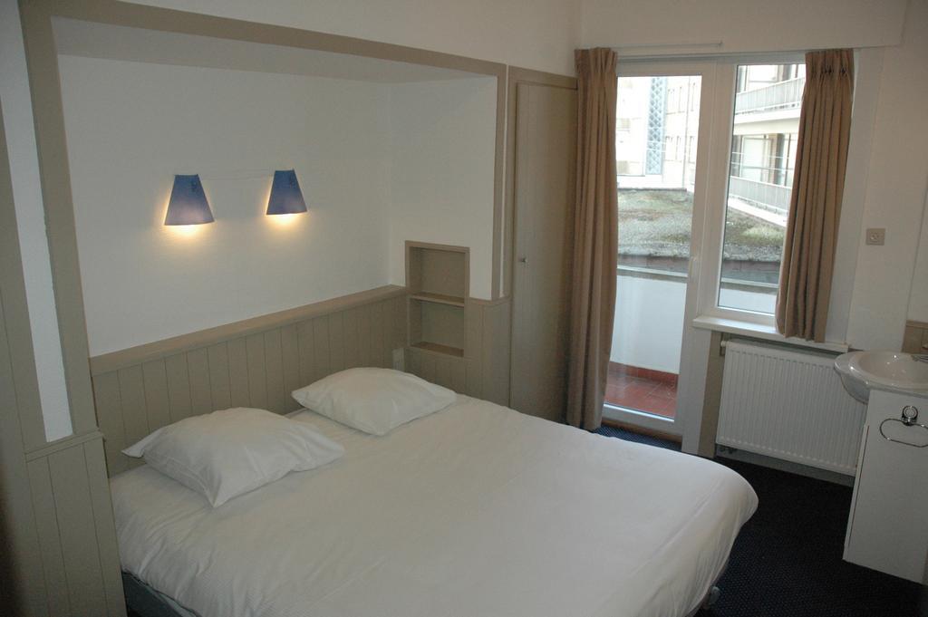 Residentie Sweetnest Met Hotelservice A La Carte 克诺克－海斯特 客房 照片